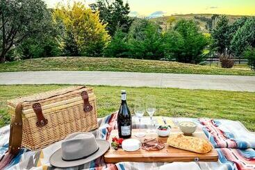 Пансион Hamilton House Snowy Mountains