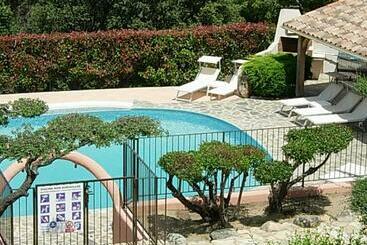 Turistlejligheder Domaine San Sebastiano