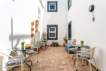 Downtown Alegria B&b