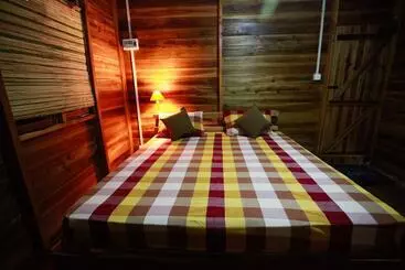 Apartahotel Ella Eco Lodge