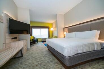 בית מלון כפרי Holiday Inn Express & Suites Southaven Central Memphis, An Ihg