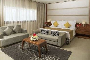 ホテル The Raviz Calicut