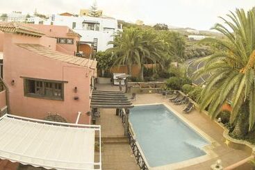 ホテル Volcano Beach