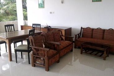 ペンション Pleasure Island