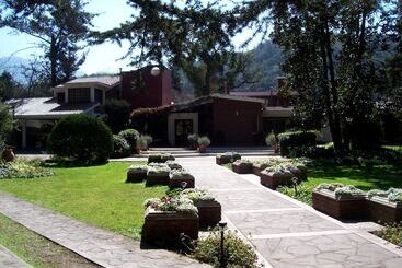 Отель La Casona Del Camino Real