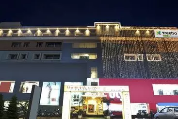 ホテル Treebo Madhuvan Grand