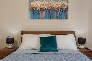 فندق Asterion Luxury Studios Airport