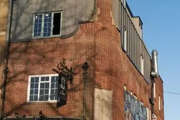 Hotel The Mad Hatter S Guestrooms