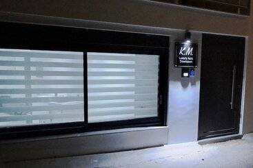 Aparthotel Km Luxury Apart Downtown