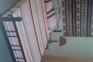 هتل Hôtel Les Palmiers