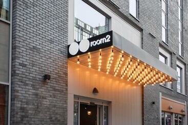 هتل Room2 Belfast Hometel