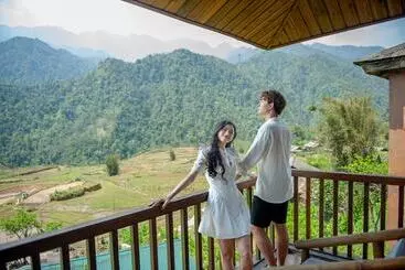هتل Sin Chai Ecolodge Sapa
