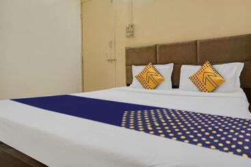 Spot On Hotel Sarkar