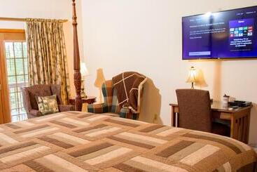 ホテル Berry Springs Lodge