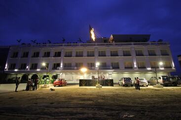 Hotel Hyderabad Grand