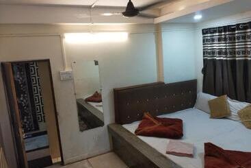 Pension G P Guest House