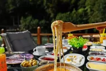 リゾートホテル Terapi̇ Tati̇l Köyü