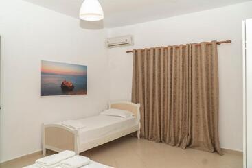 Apartmanszálloda Oleva S Studios