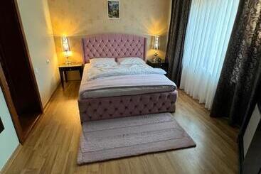 Pensiunea Sun Victor