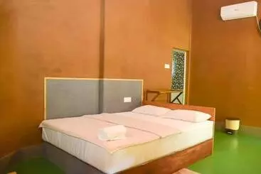 Hotelli Kirindioya Village