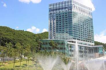 High1 Grand Hotel Convention Tower