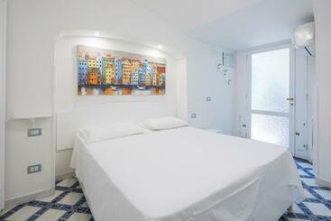 בית מלון כפרי Villa Elisa Holiday Home