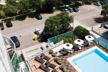 Lido Hotel Residence