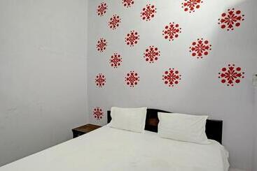 Hotel Star Night Place