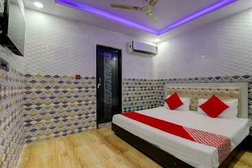 Oyo Flagship Hotel Diamond Palace