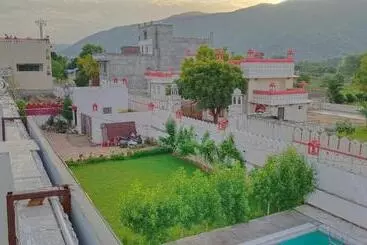 Hotel Grand Vijay