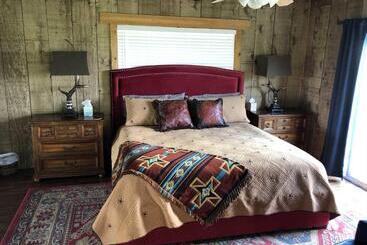 Pensionat Rockin  B Ranch Bluff House