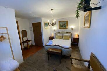 מלון כמוסות Os Thel, Chambres à Louer