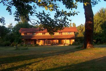 Пансион L Atelier Des Résiniers