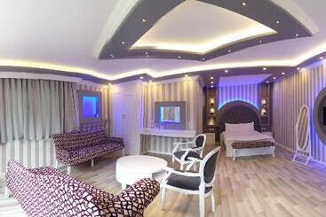 בית מלון כפרי Ayder Doga Resort