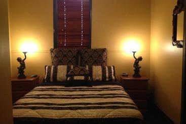 호텔 Church House B&b Gundagai