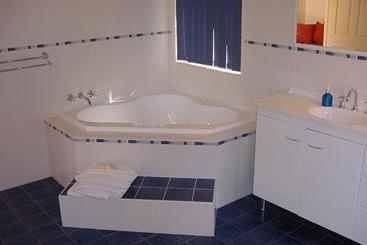 호텔 Tropical Coast Retreat