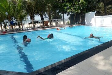 מלון דירות Lanka Beach