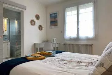 ペンション Guestroom Saint Michel Chef Chef, 1 Pièce, 2 Personnes   Fr 1 306 1256