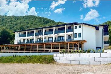 Majatalo Panorama David