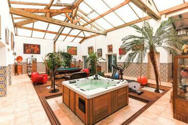 Bed and Breakfast Riad Landais