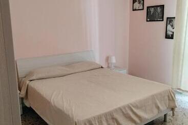 تختخواب و صبحانه S Agapò