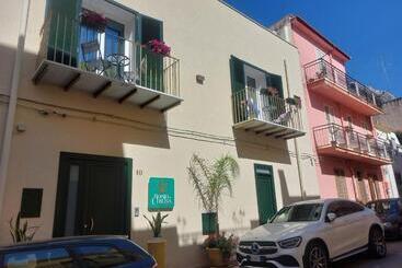 پانسیون Borgo La Chiusa