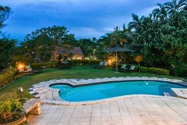 住宿加早餐 Chartwell Guest House