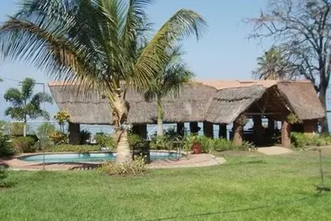 ホテル Nkhudzi Beach Lodge