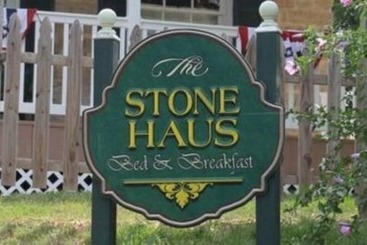 Stone Haus Bed & Breakfast