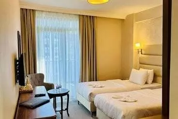 Hotel Istanbul Midpoint