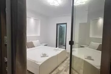 Pansiyon Vila Almare