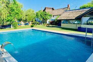 Pensiunea Complex Castalia