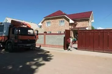 پانسیون Guest House Ulukbek