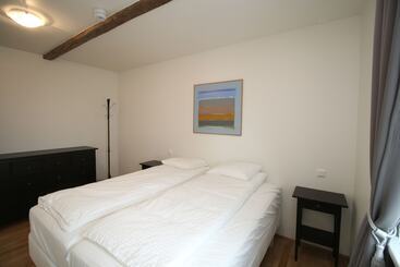 آپارتمان‌های توریست‌ها Acco Ice Apartments